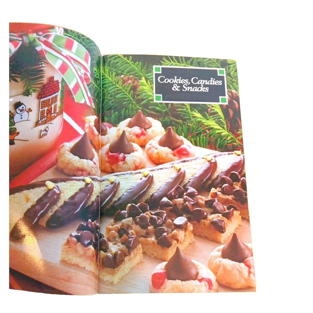 Lot of 4‎ Cookbook Magazines Pillsbury Betty Crocker Kraft /Garnishes